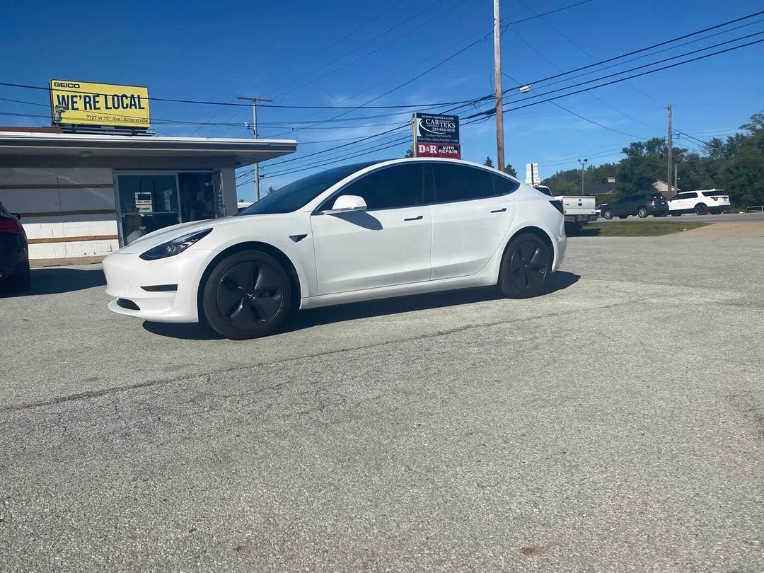 Tesla Model 3 at Car Teks