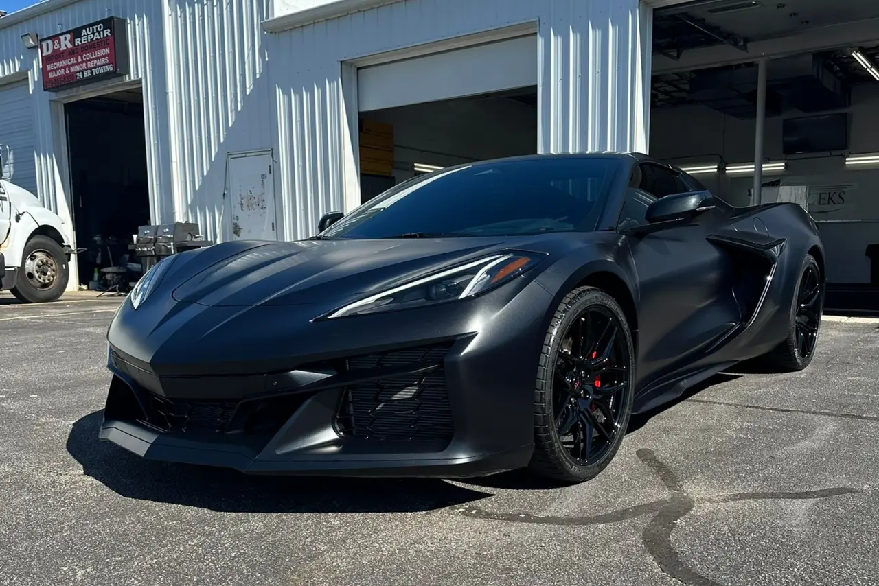 Corvette Z06 finished at Car Teks